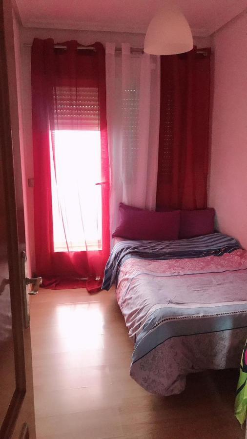 Apartamento De 3 Dormitorios Por Entrevias Μαδρίτη Εξωτερικό φωτογραφία